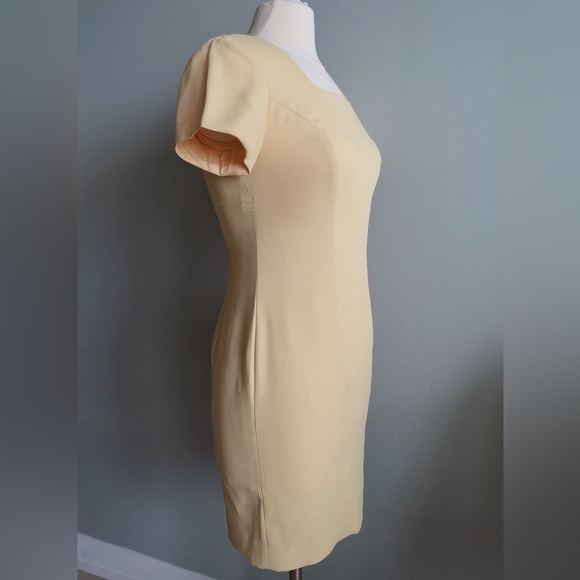 Liz Claiborn Petite Vintage Yellow classic dress with shoulder pads - Picture 3 of 6